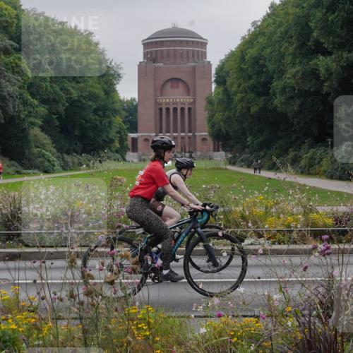 14.09.2025 - Stadtparktriathlon Michael Burmester http://msf.ph/oto/8903024 14.09.2025 10:06:14 Radfahren 519, 590, 600, 601, 602 meine-sportfotos.de