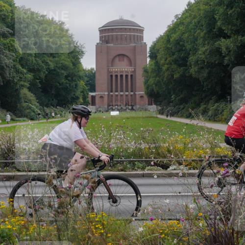 14.09.2025 - Stadtparktriathlon Michael Burmester http://msf.ph/oto/8903036 14.09.2025 10:06:41 Radfahren 535, 542, 570, 588 meine-sportfotos.de