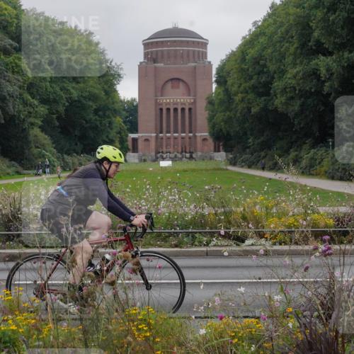 14.09.2025 - Stadtparktriathlon Michael Burmester http://msf.ph/oto/8903138 14.09.2025 10:11:40 Radfahren 515, 532, 534, 565 meine-sportfotos.de
