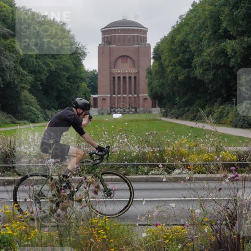 14.09.2025 - Stadtparktriathlon Michael Burmester http://msf.ph/oto/8903148 14.09.2025 10:12:50 Radfahren 509, 547, 619 meine-sportfotos.de