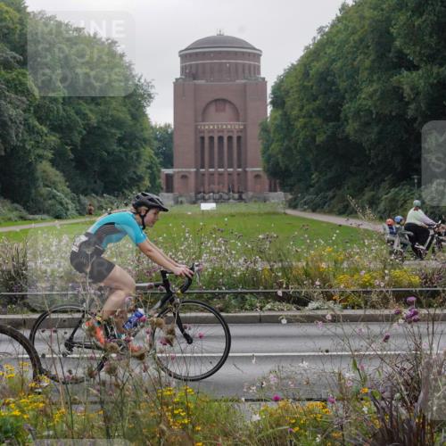14.09.2025 - Stadtparktriathlon Michael Burmester http://msf.ph/oto/8903225 14.09.2025 10:18:54 Radfahren 514, 577, 659 meine-sportfotos.de