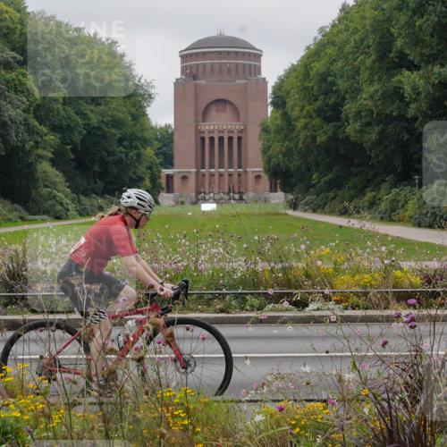 14.09.2025 - Stadtparktriathlon Michael Burmester http://msf.ph/oto/8903271 14.09.2025 10:21:46 Radfahren 531, 562, 570, 586, 639, 691, 697, 714 meine-sportfotos.de