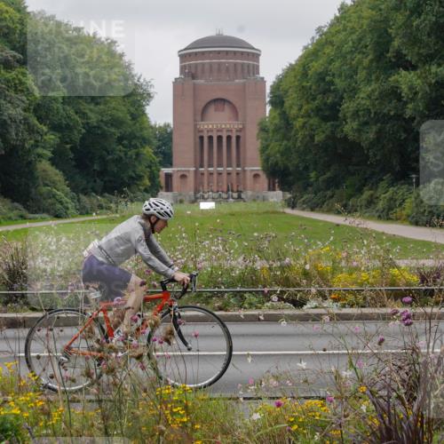 14.09.2025 - Stadtparktriathlon Michael Burmester http://msf.ph/oto/8903276 14.09.2025 10:22:02 Radfahren 527, 699 meine-sportfotos.de