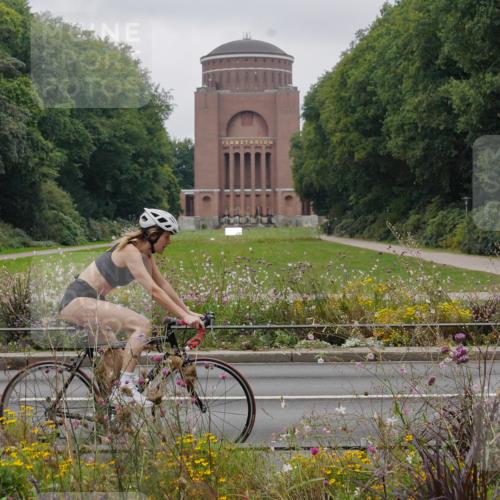 14.09.2025 - Stadtparktriathlon Michael Burmester http://msf.ph/oto/8903280 14.09.2025 10:22:13 Radfahren 521, 522, 578, 645, 717 meine-sportfotos.de