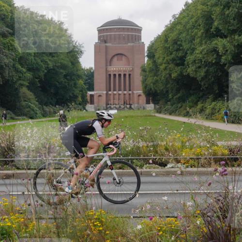 14.09.2025 - Stadtparktriathlon Michael Burmester http://msf.ph/oto/8903307 14.09.2025 10:23:30 Radfahren 517, 555, 573, 587, 607, 608, 618, 624, 626, 642, 647, 706 meine-sportfotos.de