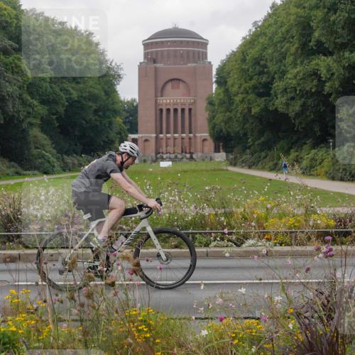 14.09.2025 - Stadtparktriathlon Michael Burmester http://msf.ph/oto/8903312 14.09.2025 10:23:37 Radfahren 545, 555, 587, 595, 608, 618, 624, 698, 706 meine-sportfotos.de