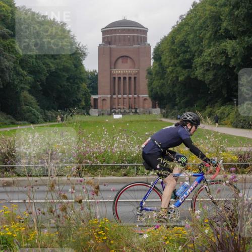 14.09.2025 - Stadtparktriathlon Michael Burmester http://msf.ph/oto/8903328 14.09.2025 10:24:41 Radfahren 511, 537, 551, 558, 580, 663, 681, 683, 701 meine-sportfotos.de
