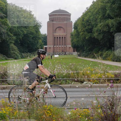 14.09.2025 - Stadtparktriathlon Michael Burmester http://msf.ph/oto/8903340 14.09.2025 10:25:18 Radfahren 571, 576, 630, 660, 671 meine-sportfotos.de