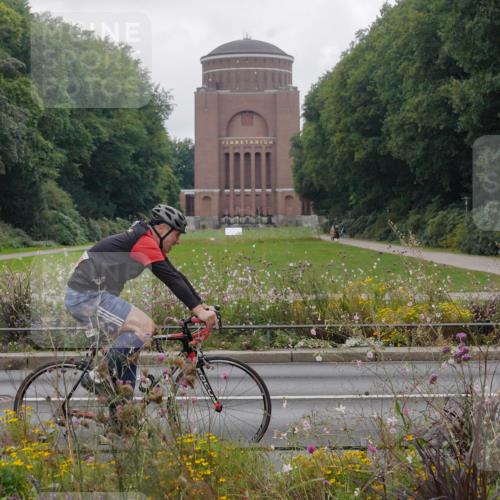 14.09.2025 - Stadtparktriathlon Michael Burmester http://msf.ph/oto/8903362 14.09.2025 10:26:39 Radfahren 561, 588, 641, 692 meine-sportfotos.de