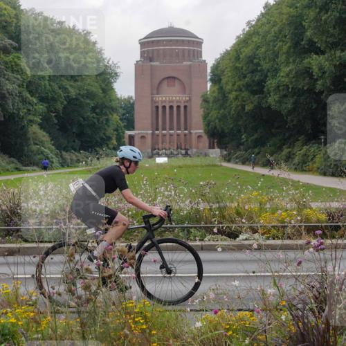 14.09.2025 - Stadtparktriathlon Michael Burmester http://msf.ph/oto/8903386 14.09.2025 10:28:07 Radfahren 539, 633, 661, 677, 710 meine-sportfotos.de