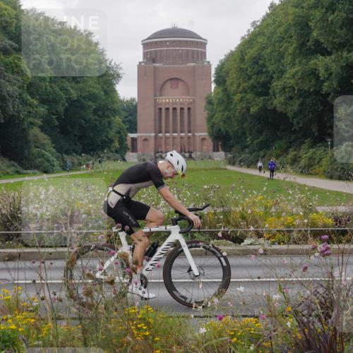 14.09.2025 - Stadtparktriathlon Michael Burmester http://msf.ph/oto/8903451 14.09.2025 10:32:11 Radfahren 517, 654, 716, 763 meine-sportfotos.de