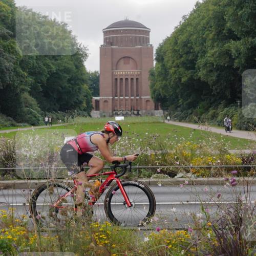14.09.2025 - Stadtparktriathlon Michael Burmester http://msf.ph/oto/8903463 14.09.2025 10:33:44 Radfahren 641, 665, 674, 695, 735 meine-sportfotos.de