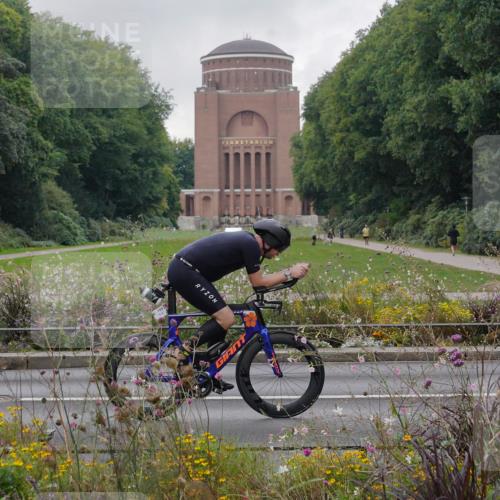 14.09.2025 - Stadtparktriathlon Michael Burmester http://msf.ph/oto/8903489 14.09.2025 10:35:46 Radfahren 629, 767, 769 meine-sportfotos.de