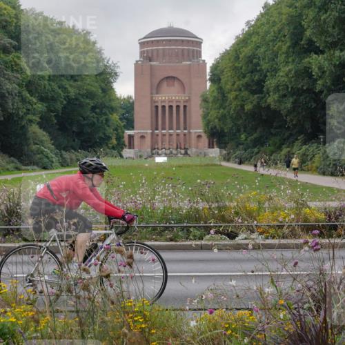14.09.2025 - Stadtparktriathlon Michael Burmester http://msf.ph/oto/8903492 14.09.2025 10:36:02 Radfahren 513, 567, 631 meine-sportfotos.de