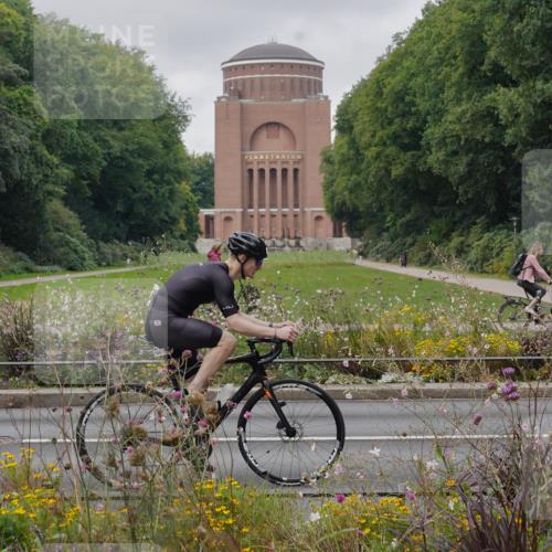 14.09.2025 - Stadtparktriathlon Michael Burmester http://msf.ph/oto/8903508 14.09.2025 10:36:55 Radfahren 588, 622, 694, 752, 764, 783, 788, 798, 811 meine-sportfotos.de