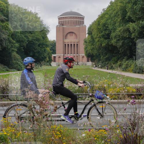 14.09.2025 - Stadtparktriathlon Michael Burmester http://msf.ph/oto/8903512 14.09.2025 10:37:03 Radfahren 518, 588, 622, 737, 752, 788 meine-sportfotos.de