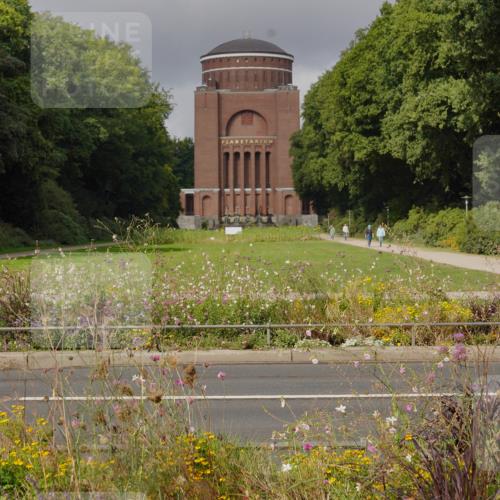 14.09.2025 - Stadtparktriathlon Michael Burmester http://msf.ph/oto/8903591 14.09.2025 10:40:19 Radfahren 626, 712, 714, 818 meine-sportfotos.de