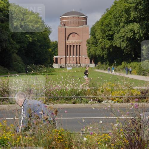 14.09.2025 - Stadtparktriathlon Michael Burmester http://msf.ph/oto/8903679 14.09.2025 10:42:19 Radfahren 599, 621, 628, 657, 676, 692, 754 meine-sportfotos.de