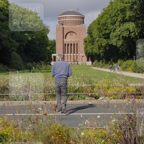 14.09.2025 - Stadtparktriathlon Michael Burmester http://msf.ph/oto/8903694 14.09.2025 10:42:29 Radfahren 599, 676 meine-sportfotos.de