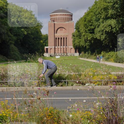 14.09.2025 - Stadtparktriathlon Michael Burmester http://msf.ph/oto/8903696 14.09.2025 10:42:32 Radfahren 770 meine-sportfotos.de