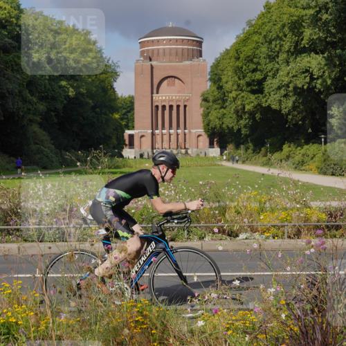 14.09.2025 - Stadtparktriathlon Michael Burmester http://msf.ph/oto/8903719 14.09.2025 10:43:34 Radfahren 693, 734, 764, 783, 788, 797, 798, 805, 811 meine-sportfotos.de