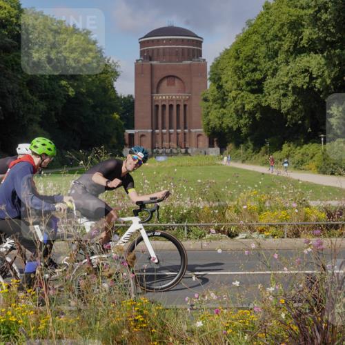 14.09.2025 - Stadtparktriathlon Michael Burmester http://msf.ph/oto/8903731 14.09.2025 10:44:22 Radfahren 582, 633, 661, 677, 720, 752, 763, 775, 782 meine-sportfotos.de