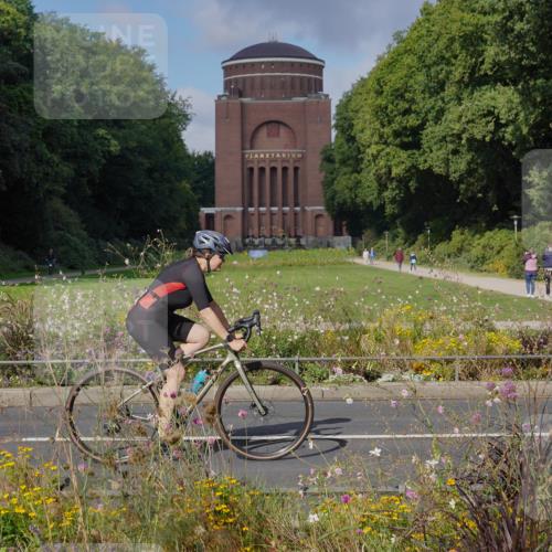 14.09.2025 - Stadtparktriathlon Michael Burmester http://msf.ph/oto/8903733 14.09.2025 10:44:29 Radfahren 633, 677, 720, 727, 752 meine-sportfotos.de