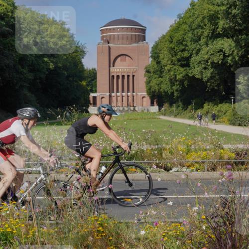 14.09.2025 - Stadtparktriathlon Michael Burmester http://msf.ph/oto/8903767 14.09.2025 10:46:40 Radfahren 624, 687, 700, 704, 705, 706, 721, 758, 779 meine-sportfotos.de