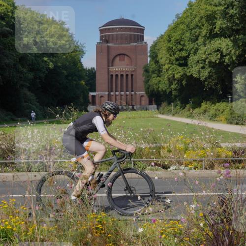 14.09.2025 - Stadtparktriathlon Michael Burmester http://msf.ph/oto/8903781 14.09.2025 10:47:28 Radfahren 568, 645, 735, 736, 780, 790, 801 meine-sportfotos.de
