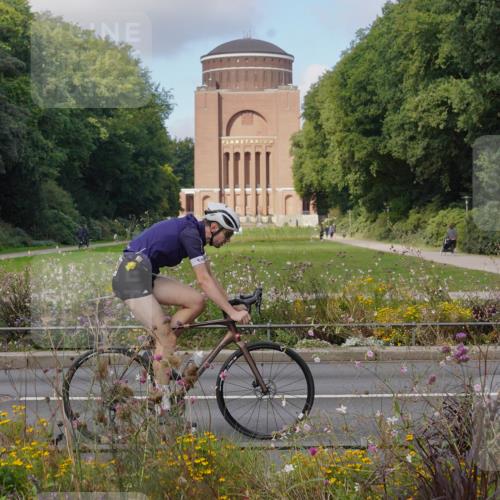14.09.2025 - Stadtparktriathlon Michael Burmester http://msf.ph/oto/8903825 14.09.2025 10:49:51 Radfahren 638, 643, 744, 754, 767 meine-sportfotos.de