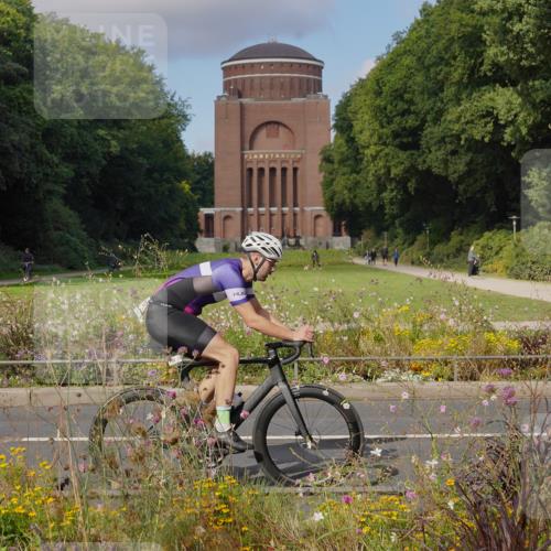 14.09.2025 - Stadtparktriathlon Michael Burmester http://msf.ph/oto/8903828 14.09.2025 10:50:10 Radfahren 681, 692, 764, 783, 788, 798, 811, 817, 820 meine-sportfotos.de