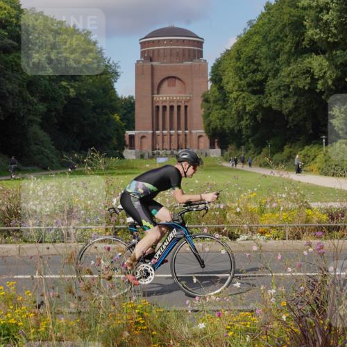 14.09.2025 - Stadtparktriathlon Michael Burmester http://msf.ph/oto/8903829 14.09.2025 10:50:10 Radfahren 681, 692, 764, 783, 788, 798, 811, 817, 820 meine-sportfotos.de