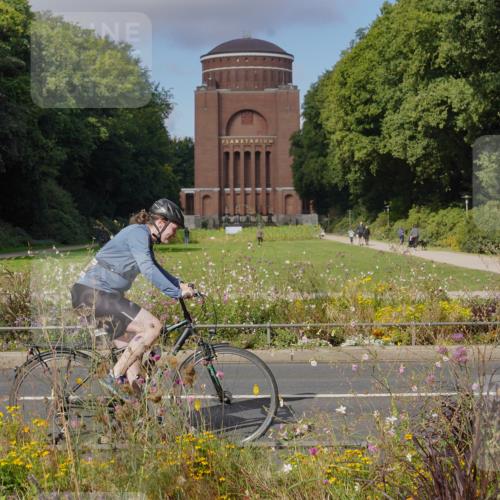 14.09.2025 - Stadtparktriathlon Michael Burmester http://msf.ph/oto/8903836 14.09.2025 10:50:31 Radfahren 676, 683, 698, 710, 739, 763 meine-sportfotos.de