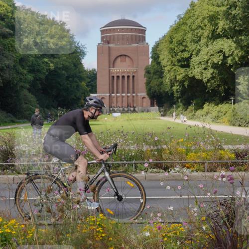 14.09.2025 - Stadtparktriathlon Michael Burmester http://msf.ph/oto/8903858 14.09.2025 10:51:59 Radfahren 651, 693, 727, 743, 752, 775, 804 meine-sportfotos.de