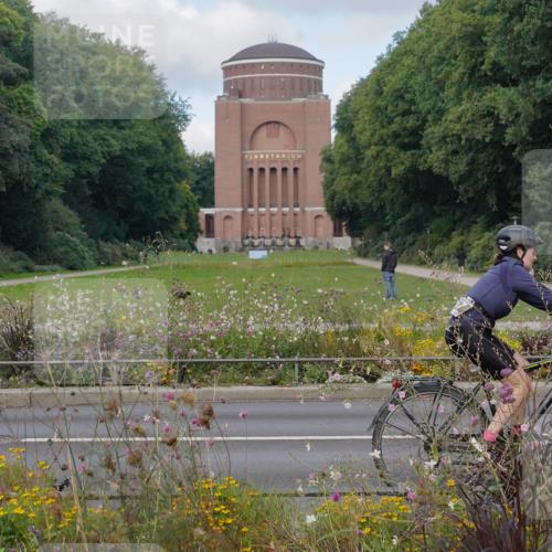 14.09.2025 - Stadtparktriathlon Michael Burmester http://msf.ph/oto/8903878 14.09.2025 10:52:56 Radfahren 646, 657, 708, 730 meine-sportfotos.de