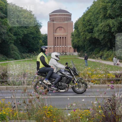 14.09.2025 - Stadtparktriathlon Michael Burmester http://msf.ph/oto/8903879 14.09.2025 10:52:57 Radfahren 646, 657, 691, 708, 730 meine-sportfotos.de