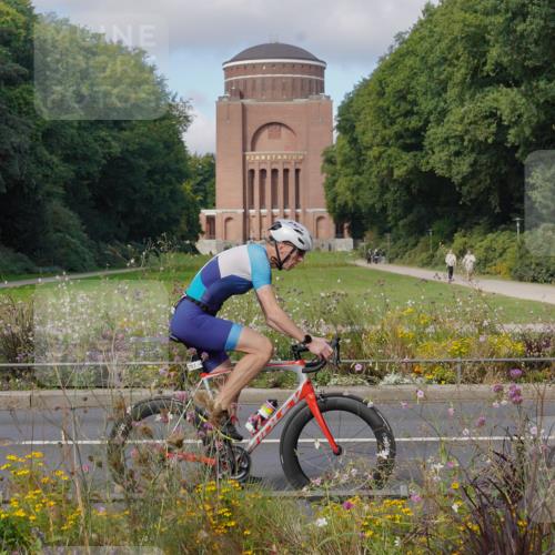 14.09.2025 - Stadtparktriathlon Michael Burmester http://msf.ph/oto/8903913 14.09.2025 10:54:53 Radfahren 636, 687, 700, 702, 704, 728, 736, 780, 786, 787, 790, 825, 901 meine-sportfotos.de