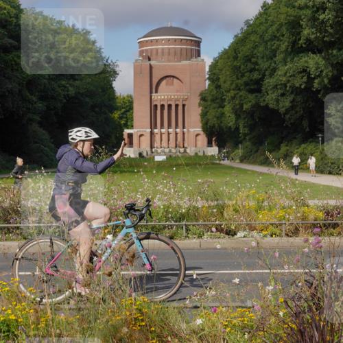 14.09.2025 - Stadtparktriathlon Michael Burmester http://msf.ph/oto/8903926 14.09.2025 10:55:17 Radfahren 632, 699, 705, 721, 729, 842, 847, 875 meine-sportfotos.de