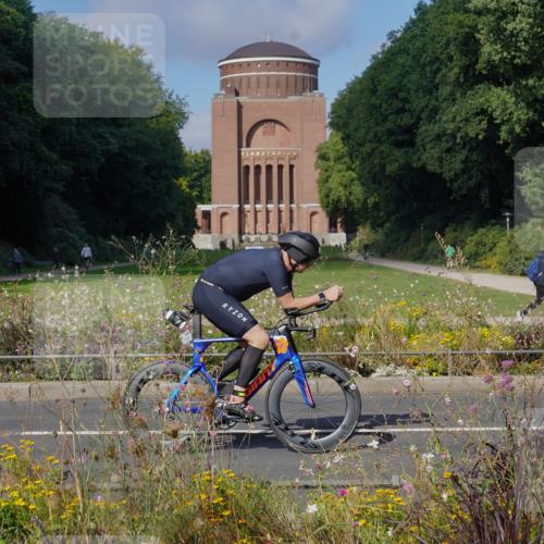14.09.2025 - Stadtparktriathlon Michael Burmester http://msf.ph/oto/8904060 14.09.2025 11:01:41 Radfahren 769, 787, 880, 901 meine-sportfotos.de