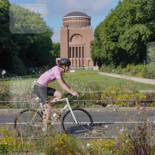 14.09.2025 - Stadtparktriathlon Michael Burmester http://msf.ph/oto/8904068 14.09.2025 11:02:01 Radfahren 736, 779, 790, 815, 822, 842, 854, 868, 900 meine-sportfotos.de