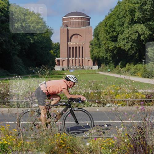 14.09.2025 - Stadtparktriathlon Michael Burmester http://msf.ph/oto/8904075 14.09.2025 11:02:11 Radfahren 682, 729, 732, 779, 780, 790, 875, 900 meine-sportfotos.de