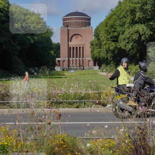 14.09.2025 - Stadtparktriathlon Michael Burmester http://msf.ph/oto/8904080 14.09.2025 11:02:26 Radfahren 761, 890, 916 meine-sportfotos.de