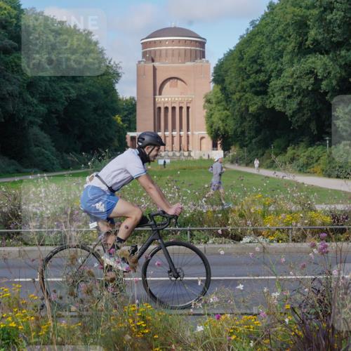 14.09.2025 - Stadtparktriathlon Michael Burmester http://msf.ph/oto/8904110 14.09.2025 11:04:08 Radfahren 655, 753, 755, 778, 911, 914 meine-sportfotos.de