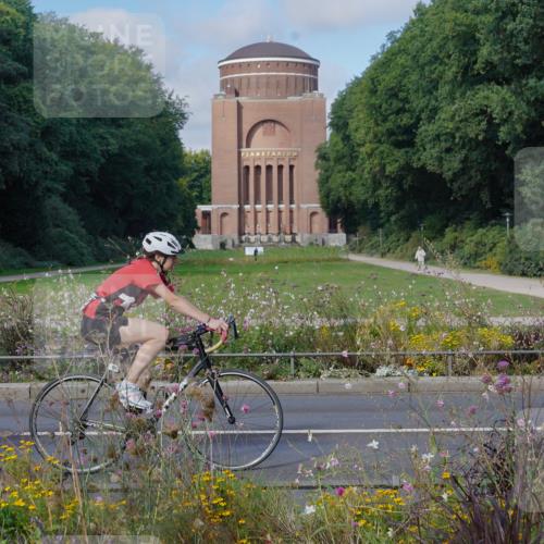 14.09.2025 - Stadtparktriathlon Michael Burmester http://msf.ph/oto/8904116 14.09.2025 11:04:22 Radfahren 628, 671, 686, 771, 774, 802, 803, 818, 857 meine-sportfotos.de