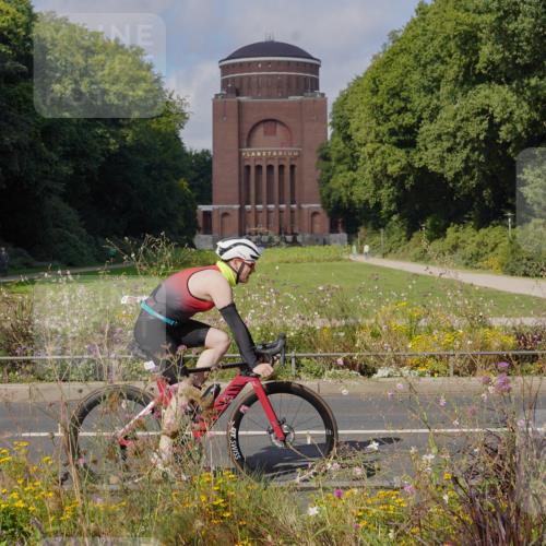 14.09.2025 - Stadtparktriathlon Michael Burmester http://msf.ph/oto/8904156 14.09.2025 11:06:26 Radfahren 791, 800, 873, 889, 917 meine-sportfotos.de