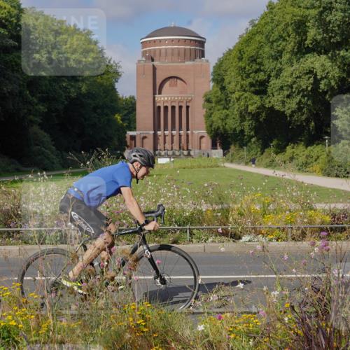 14.09.2025 - Stadtparktriathlon Michael Burmester http://msf.ph/oto/8904198 14.09.2025 11:08:52 Radfahren 766, 787, 808, 843, 875, 876, 895 meine-sportfotos.de