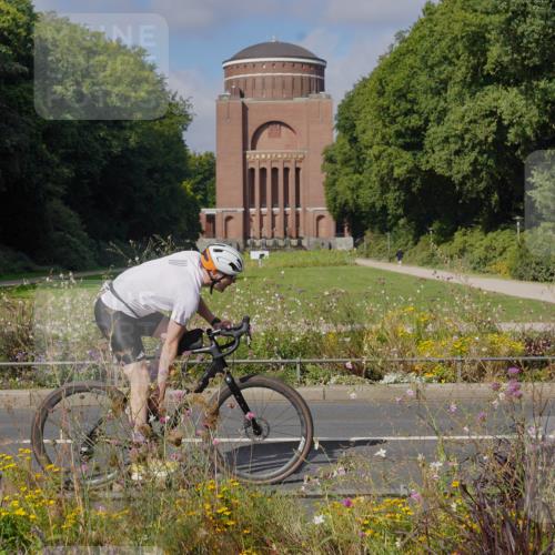 14.09.2025 - Stadtparktriathlon Michael Burmester http://msf.ph/oto/8904199 14.09.2025 11:08:54 Radfahren 766, 787, 808, 843, 875, 876, 895 meine-sportfotos.de