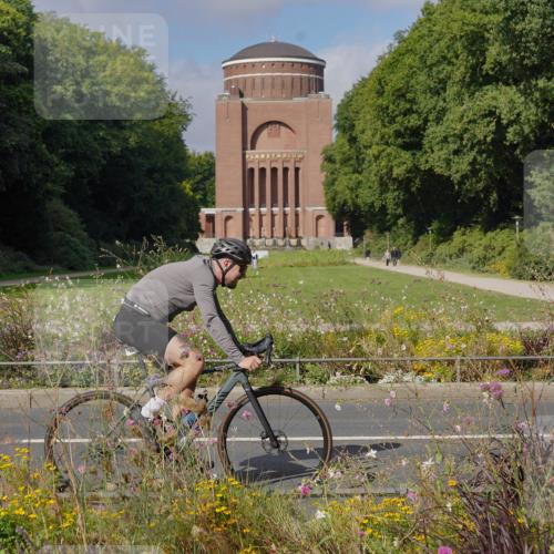 14.09.2025 - Stadtparktriathlon Michael Burmester http://msf.ph/oto/8904207 14.09.2025 11:09:34 Radfahren 724, 729, 736, 780, 790, 815, 831, 851, 900 meine-sportfotos.de