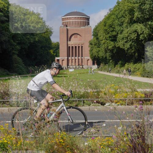 14.09.2025 - Stadtparktriathlon Michael Burmester http://msf.ph/oto/8904216 14.09.2025 11:10:06 Radfahren 762, 779, 797, 806, 888 meine-sportfotos.de