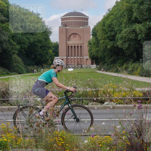 14.09.2025 - Stadtparktriathlon Michael Burmester http://msf.ph/oto/8904354 14.09.2025 11:19:13 Radfahren 797, 806, 835, 911, 914, 947, 969 meine-sportfotos.de